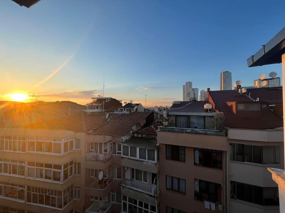 Sisli Osmanbey Taksim Large Terrace, Quietness And Space Apartment Istanbul Exterior photo