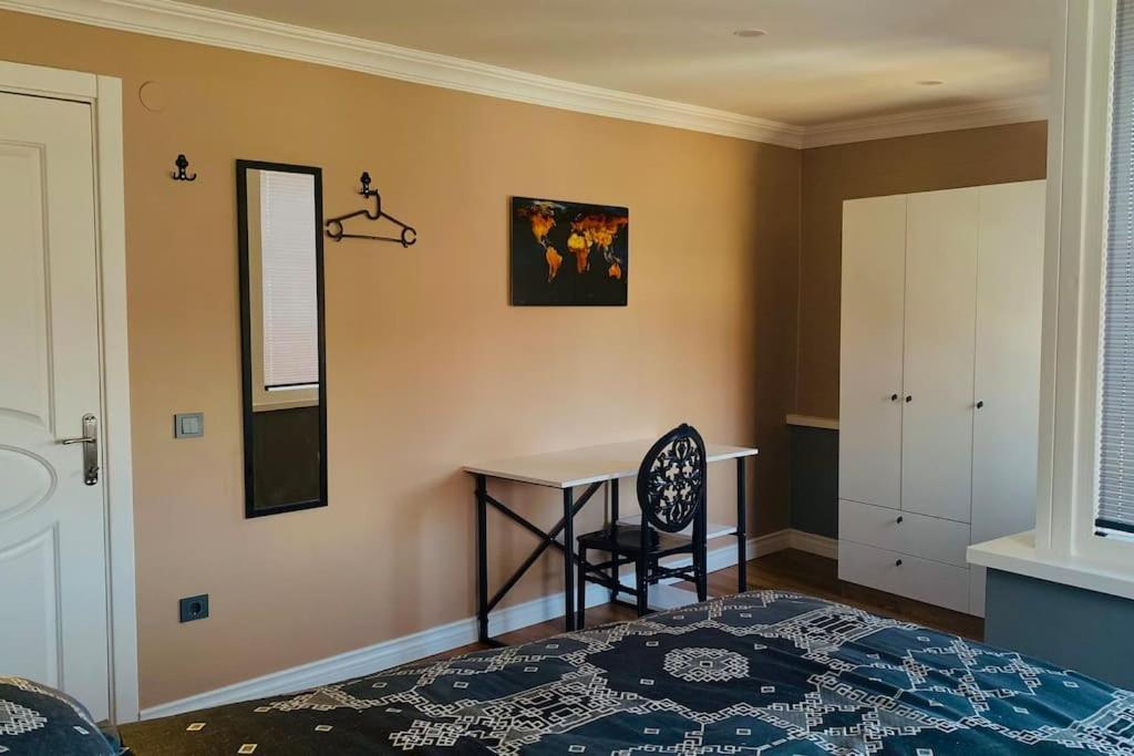 Sisli Osmanbey Taksim Large Terrace, Quietness And Space Apartment Istanbul Exterior photo